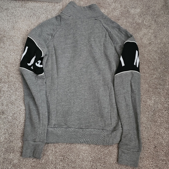 Victoria's secret Pink and Old Navy Clothes Bundle 7 items - Picture 3 of 12